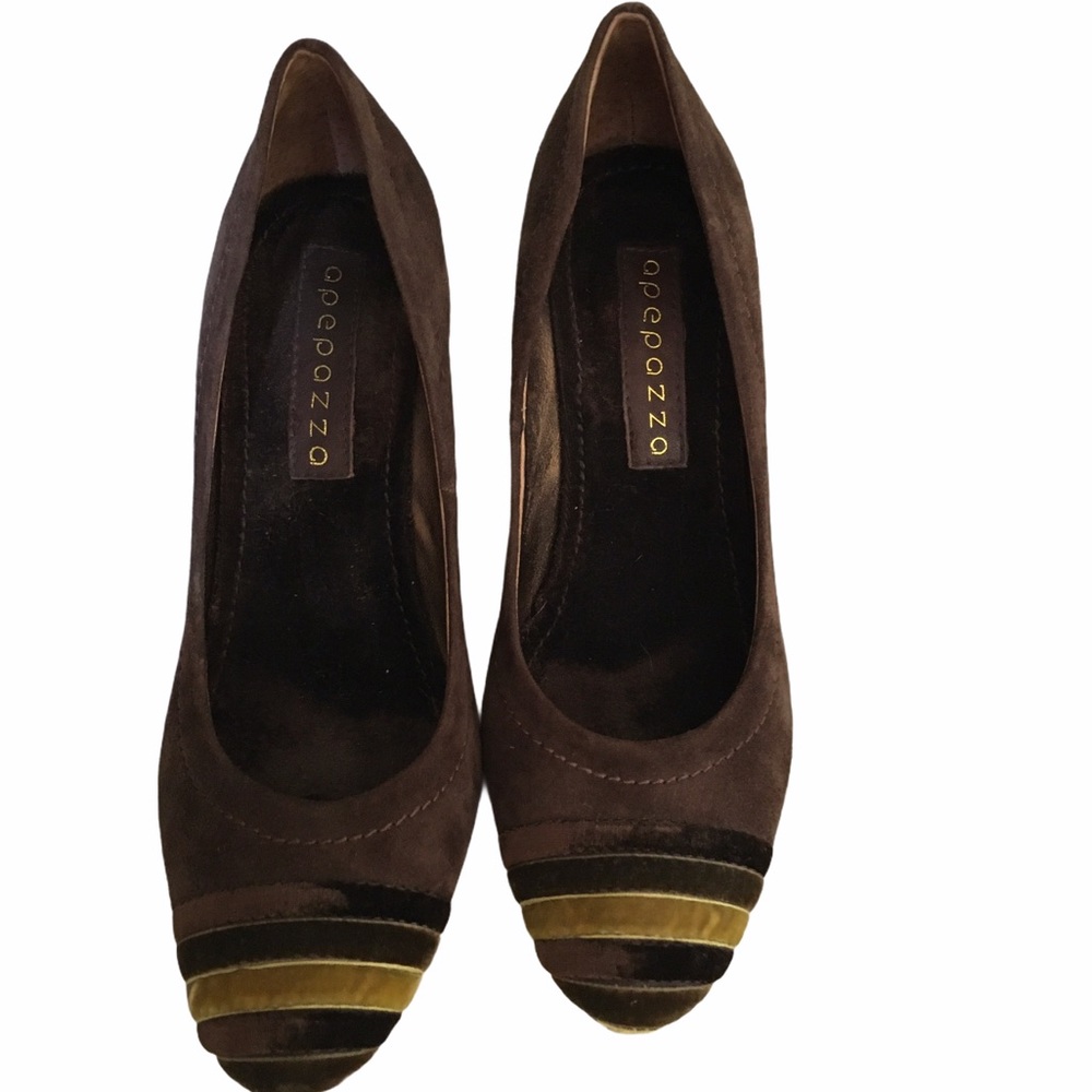 Apepazza Y2K Vintage Suede Heels with Velvet Toe Detail Size 6